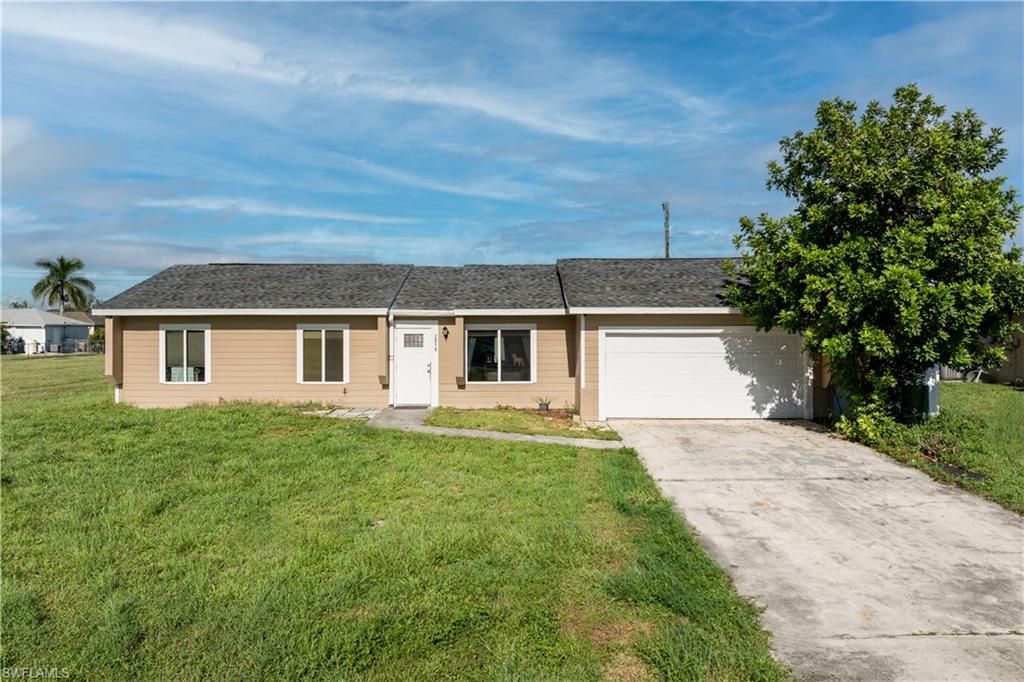 2816 NE 5th PL, CAPE CORAL, FL 33909 — exterior