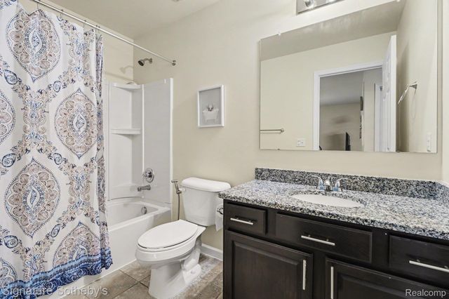 50419 Corey Avenue, Chesterfield Township, MI 48051