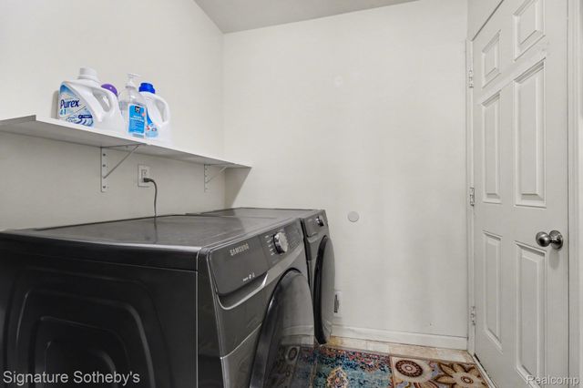 50419 Corey Avenue, Chesterfield Township, MI 48051