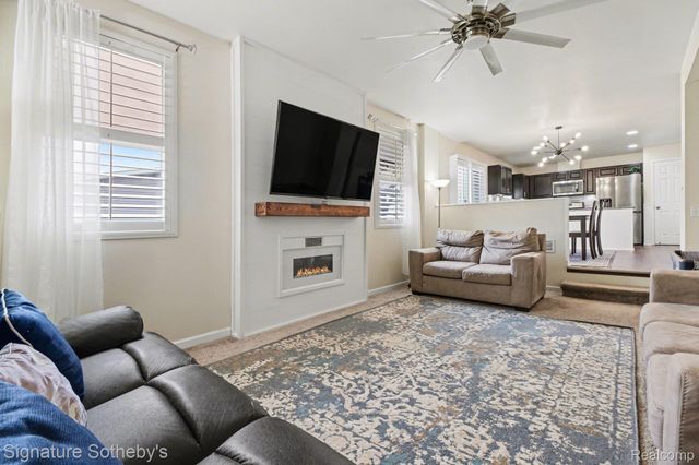 50419 Corey Avenue, Chesterfield Township, MI 48051