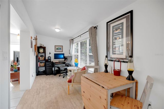 500 E CRYSTAL LAKE STREET, Orlando, FL 32806