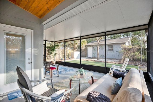 500 E CRYSTAL LAKE STREET, Orlando, FL 32806