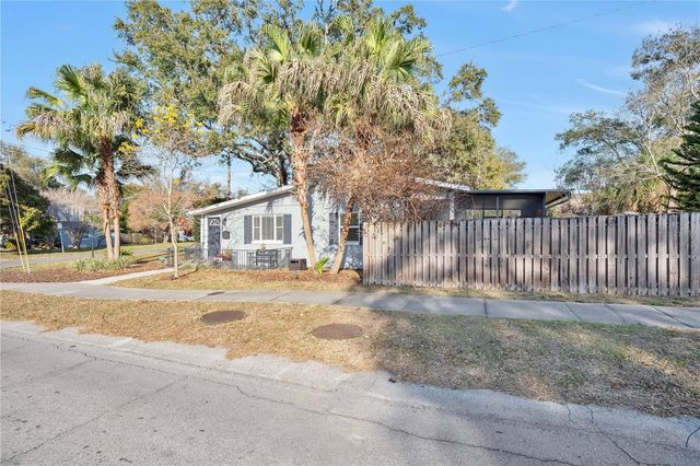 500 E CRYSTAL LAKE STREET, Orlando, FL 32806