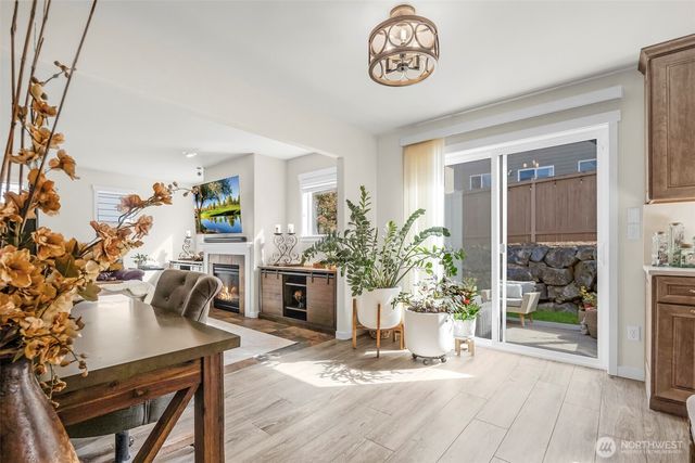 230 202nd Street SW, Lynnwood, WA 98036