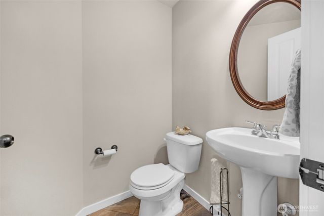 230 202nd Street SW, Lynnwood, WA 98036