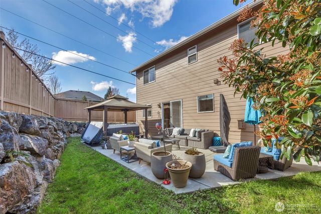 230 202nd Street SW, Lynnwood, WA 98036