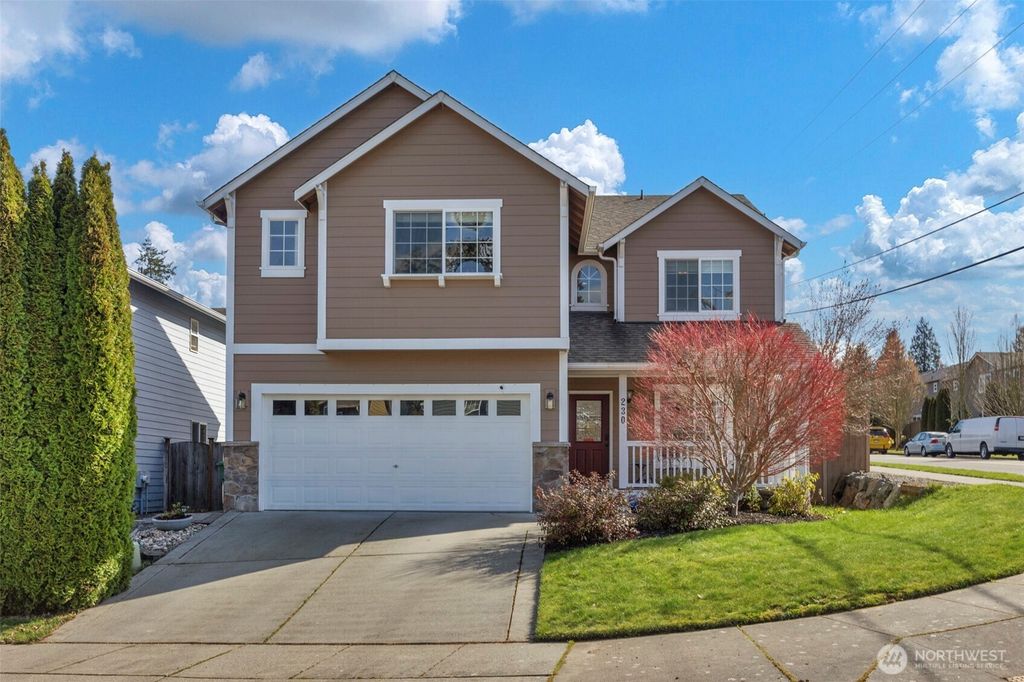 230 202nd Street SW, Lynnwood, WA 98036