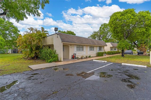 17105 SW 113th Court 11531E, Miami, FL 33157