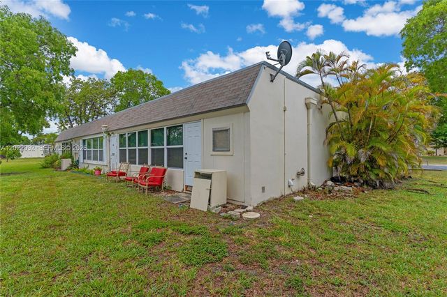 17105 SW 113th Court 11531E, Miami, FL 33157