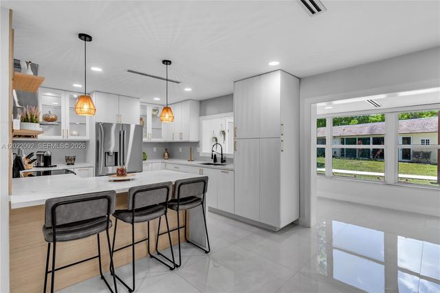 17105 SW 113th Court 11531E, Miami, FL 33157