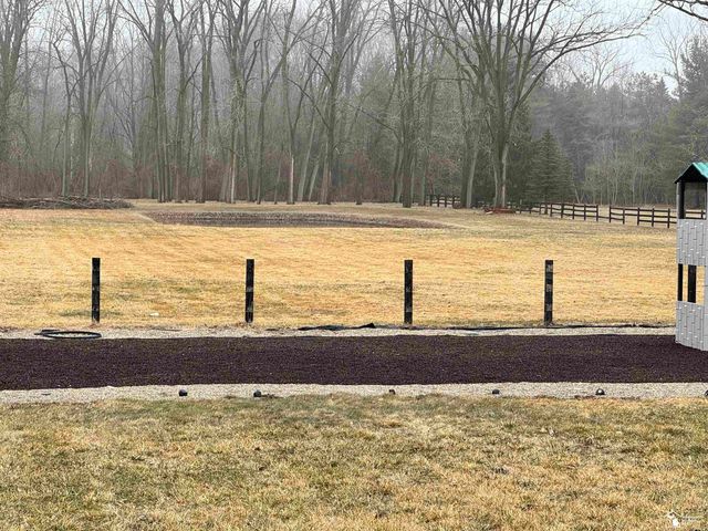 2612 Samaria Road, Bedford Twp, MI 48182
