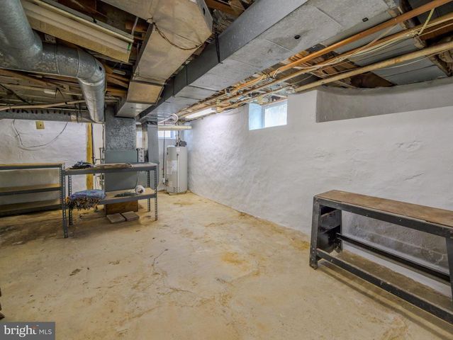 332 N PROVIDENCE RD, Wallingford, PA 19086