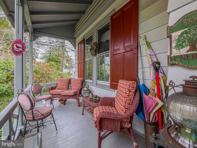 332 N PROVIDENCE RD, Wallingford, PA 19086