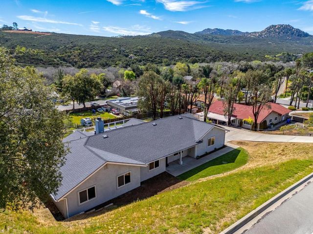 24719 Pappas Road, Ramona, CA 92065