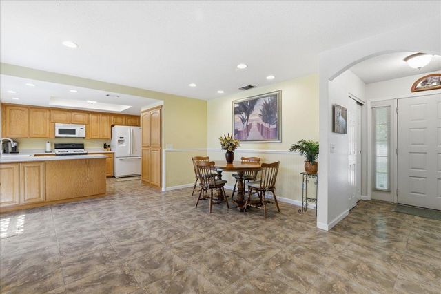 632 Hanisch Dr, Roseville, CA 95678