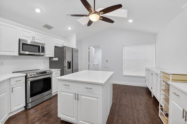 6157 Bay Isles Drive, Boynton Beach, FL 33437