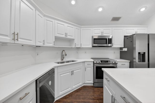 6157 Bay Isles Drive, Boynton Beach, FL 33437