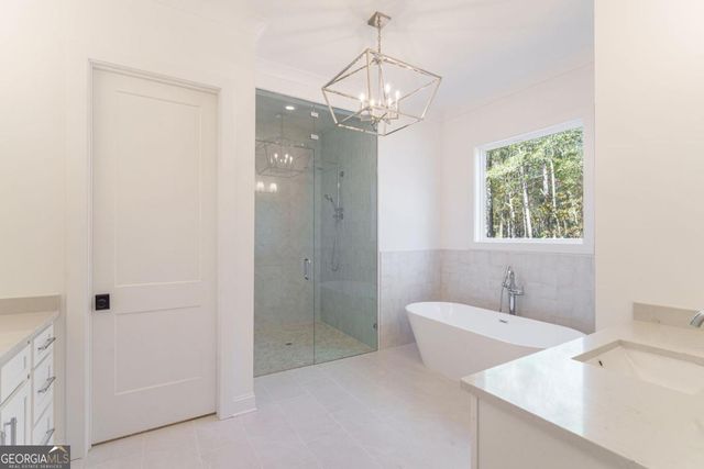 140 Parkside Lane, Eatonton, GA 31024