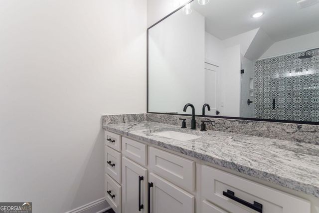 140 Parkside Lane, Eatonton, GA 31024