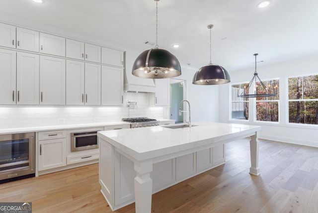 140 Parkside Lane, Eatonton, GA 31024