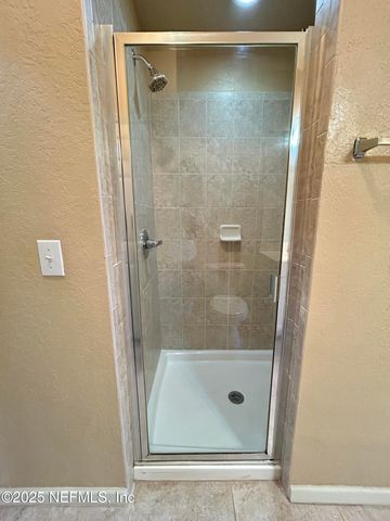 8539 GATE Parkway W 9423, Jacksonville, FL 32216