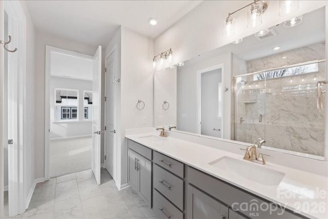 3005 Circles End, Charlotte, NC 28226