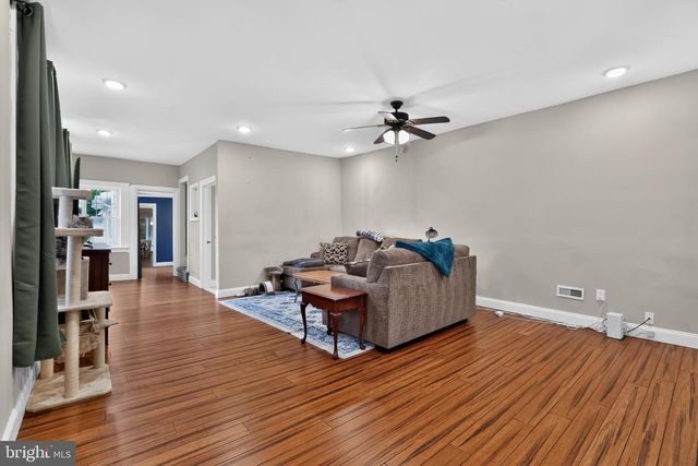 303 GARDEN ST, Mount Holly, NJ 08060
