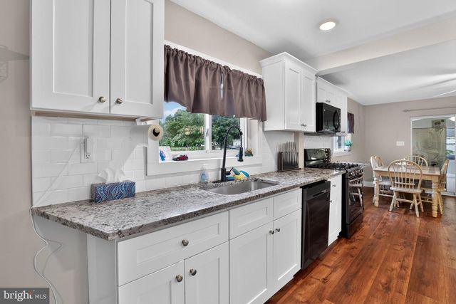 303 GARDEN ST, Mount Holly, NJ 08060