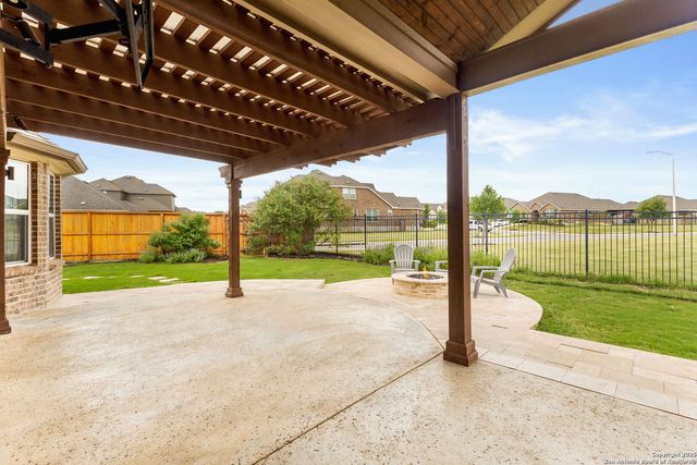 2194 Indigobush, New Braunfels, TX 78132