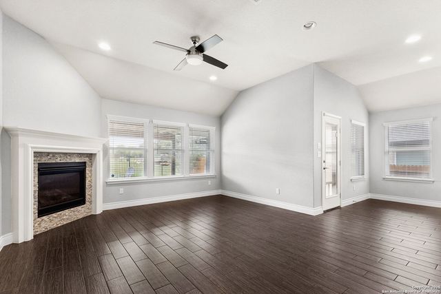 2194 Indigobush, New Braunfels, TX 78132