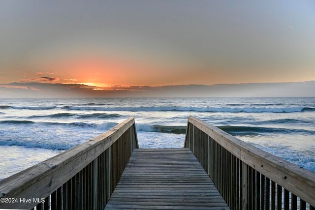 2000 New River Inlet Road 2609, North Topsail Beach, NC 28460