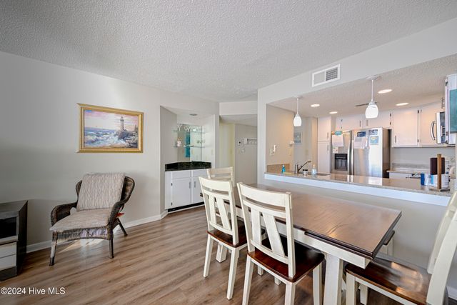 2000 New River Inlet Road 2609, North Topsail Beach, NC 28460