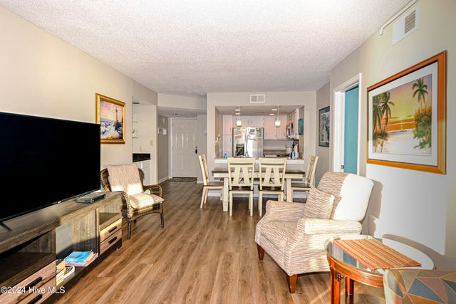 2000 New River Inlet Road 2609, North Topsail Beach, NC 28460
