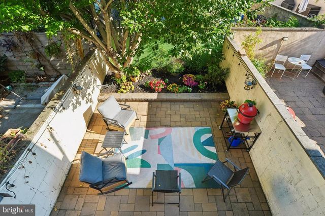 1019 ANNIN ST, Philadelphia, PA 19147