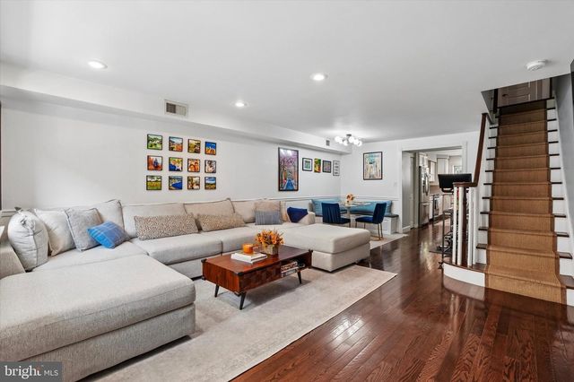 1019 ANNIN ST, Philadelphia, PA 19147