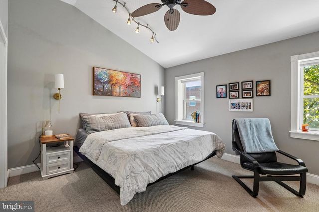 1019 ANNIN ST, Philadelphia, PA 19147