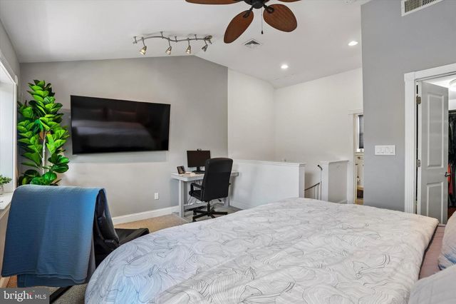 1019 ANNIN ST, Philadelphia, PA 19147