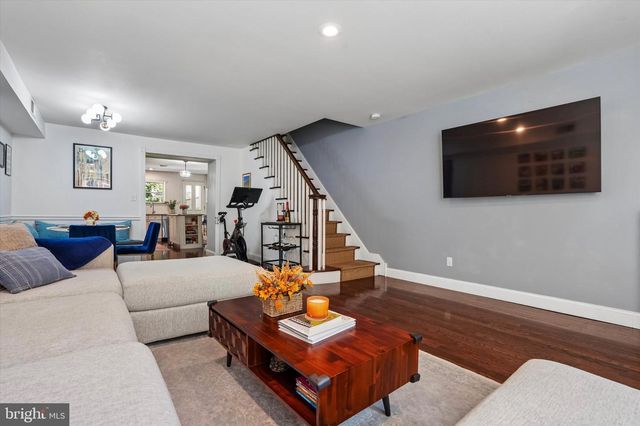 1019 ANNIN ST, Philadelphia, PA 19147