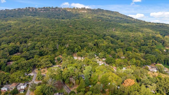113 Ochs Highway, Chattanooga, TN 37409