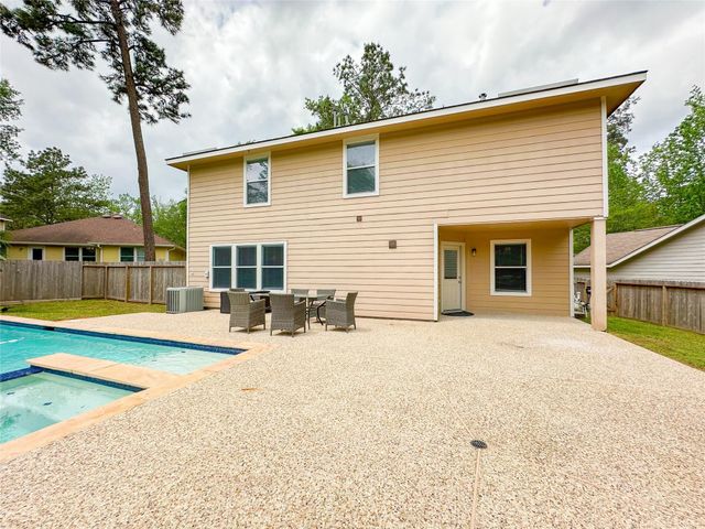 11 Orion Star Court, The Woodlands, TX 77382