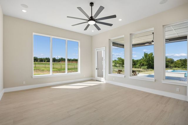 304 Mint Ridge, Burleson, TX 76028