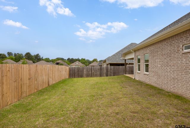 1628 Legacy dr, Tyler, TX 75703