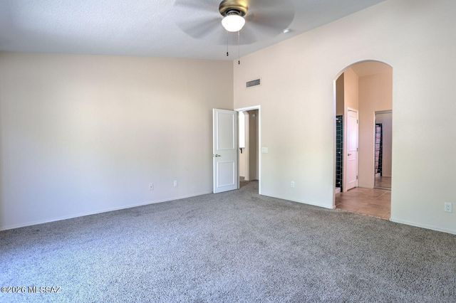 62834 E Flower Ridge Drive, Tucson, AZ 85739