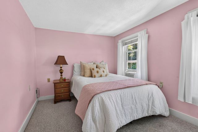 4 Rowells Ct C, Amesbury, MA 01913
