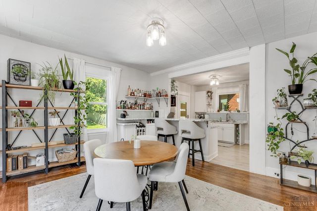 2623 Ashland Avenue, Cincinnati, OH 45206