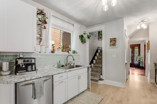 2623 Ashland Avenue, Cincinnati, OH 45206