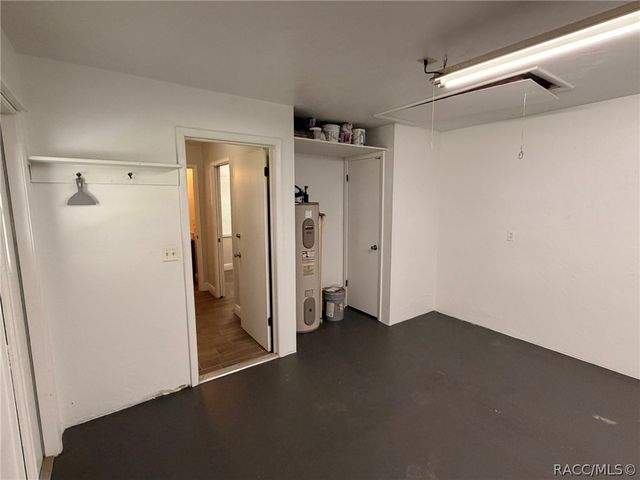 29 New Florida Avenue, Beverly Hills, FL 34465