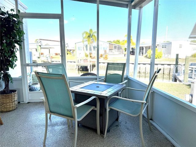 134 W SAINT ANNES CIRCLE, Apollo Beach, FL 33572