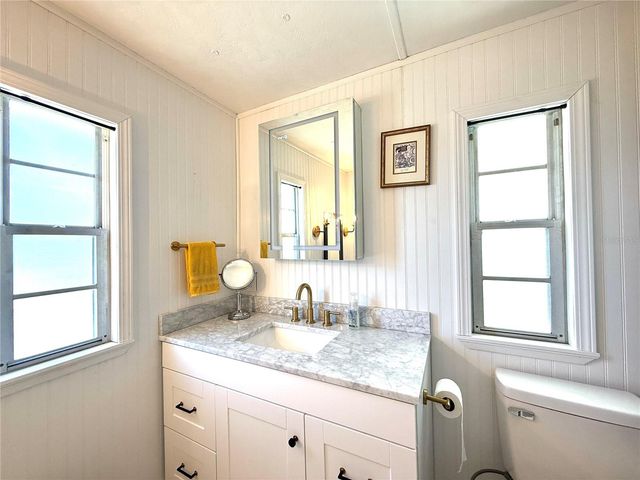 134 W SAINT ANNES CIRCLE, Apollo Beach, FL 33572