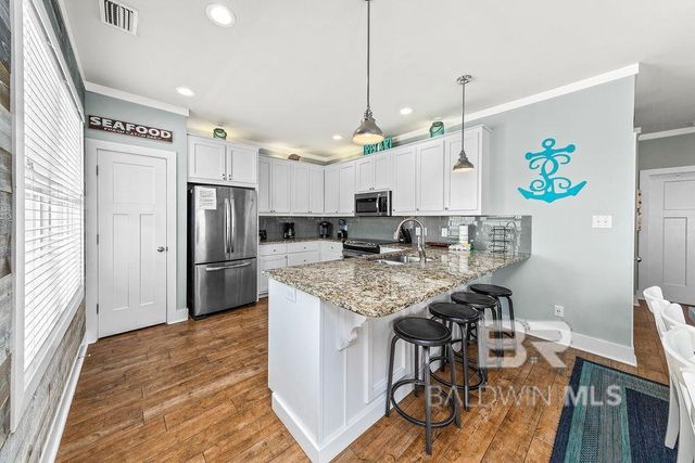 6052 Sawgrass Circle, Gulf Shores, AL 36542